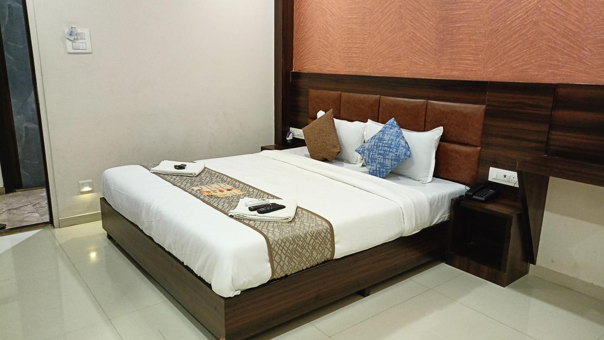 Hotel Bkc Anex Near Bandra Kurla Complex Βομβάη Εξωτερικό φωτογραφία